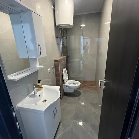 Herzeg Hill Lägenhet